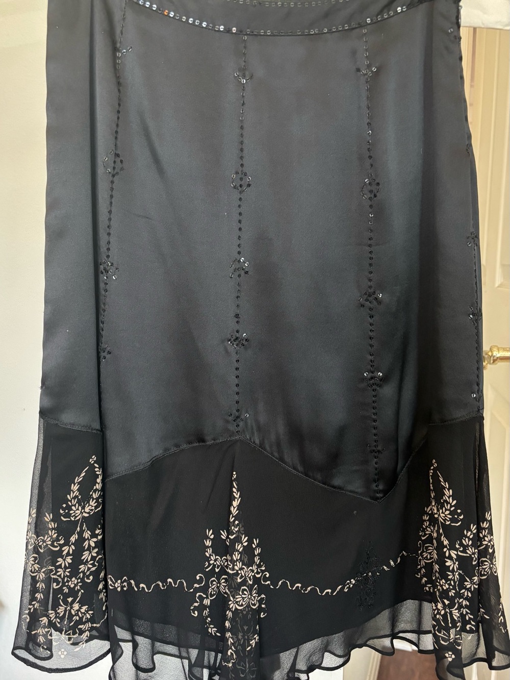 Black Embellished Midi Skirt with Floral Hem